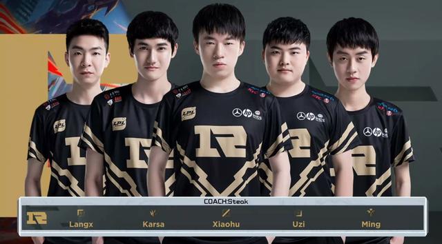 自己在比赛 自己在比赛