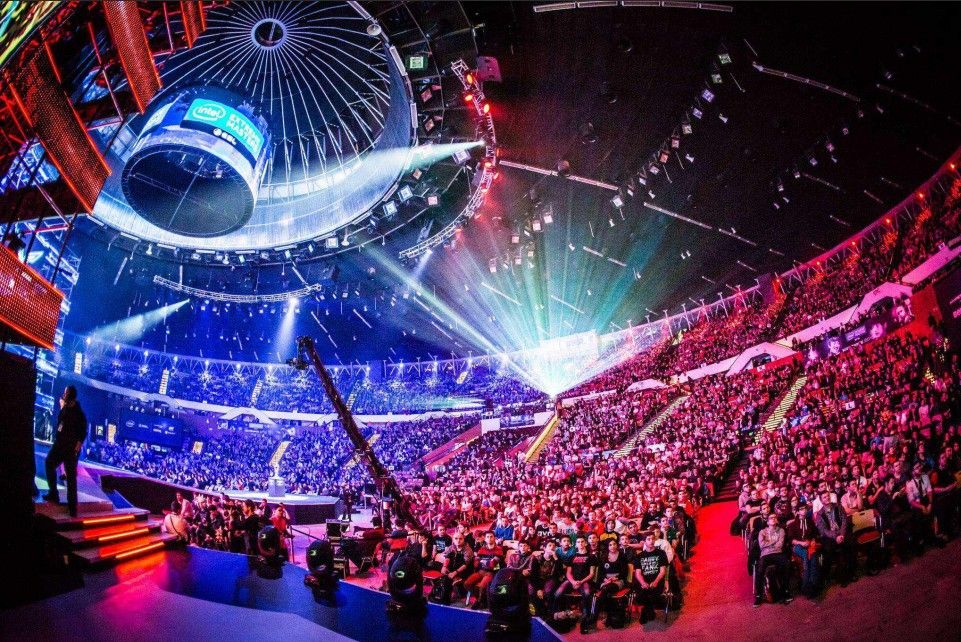 线天花板 线天花板